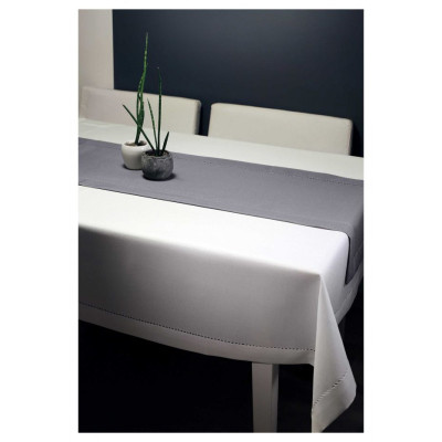 Tablecloth with Lace - Simple and Elegant