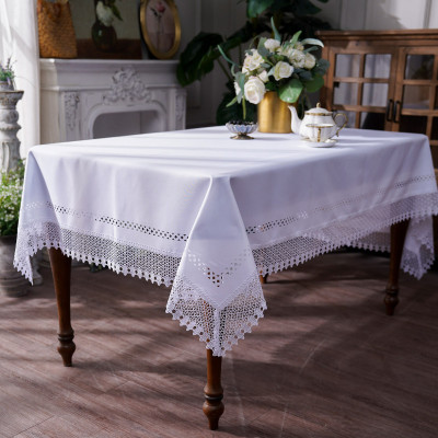 White Round Tablecloth with Geometric Pattern
